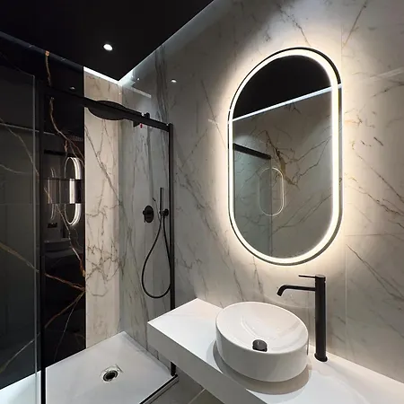 Nautilus Excelsior - Adults Only קליארי